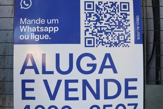 Placa de casa à venda com 2 quartos, 420m² em Recreio dos Bandeirantes, Rio de Janeiro