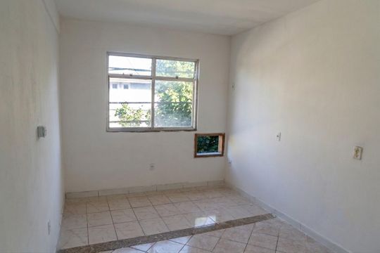 Quarto de casa à venda com 2 quartos, 420m² em Recreio dos Bandeirantes, Rio de Janeiro
