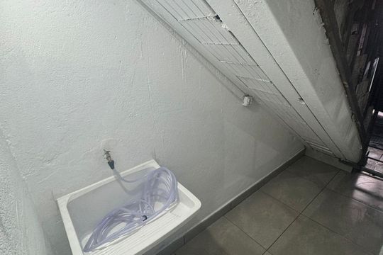 Área de serviço de casa à venda com 1 quarto, 42m² em Jardim Paulistano (zona Norte), São Paulo