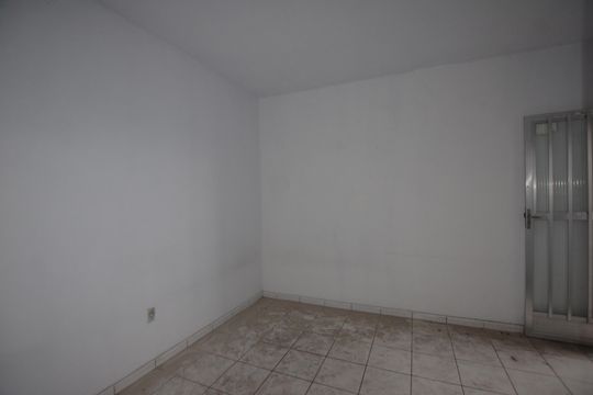 Studio de kitnet/studio para alugar com 1 quarto, 17m² em Bento Ribeiro, Rio de Janeiro
