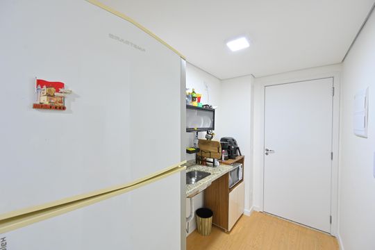 Cozinha de kitnet/studio à venda com 1 quarto, 27m² em Vila da Saúde, São Paulo