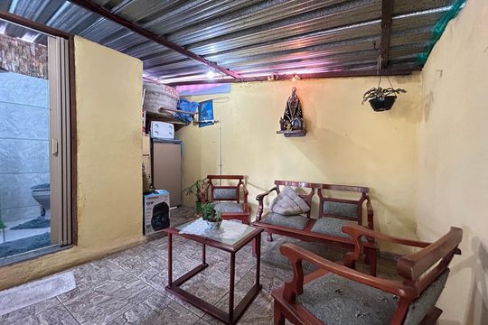 Casa à venda com 2 quartos, 70m² em Praia, Contagem