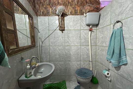 Casa à venda com 2 quartos, 70m² em Praia, Contagem