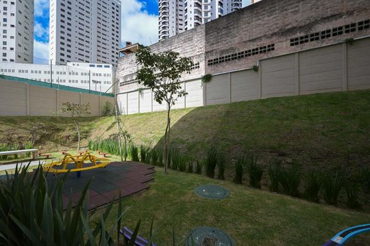 Vista do Quarto 1 de apartamento para alugar com 2 quartos, 33m² em Vila Suzana, São Paulo