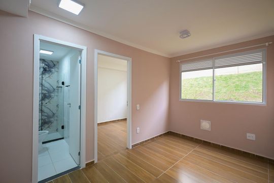 Apartamento para alugar com 2 quartos, 33m² em Vila Suzana, São Paulo