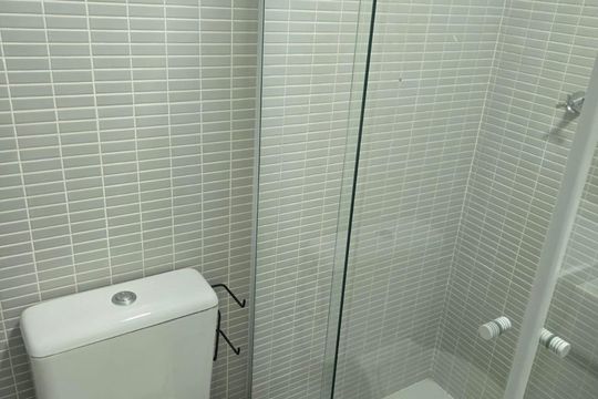 Banheiro 1 de kitnet/studio à venda com 1 quarto, 28m² em Centro Histórico de São Paulo, São Paulo