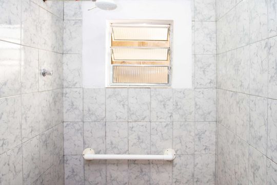 Banheiro de casa à venda com 2 quartos, 120m² em Cidade Ademar, São Paulo