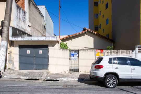 Fachada de casa à venda com 2 quartos, 120m² em Cidade Ademar, São Paulo