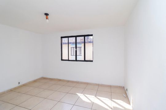 Sala de apartamento à venda com 2 quartos, 66m² em Conjunto Residencial José Bonifácio, São Paulo