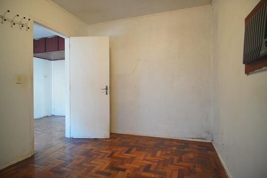 Quarto de apartamento para alugar com 1 quarto, 39m² em Jardim Itu, Porto Alegre
