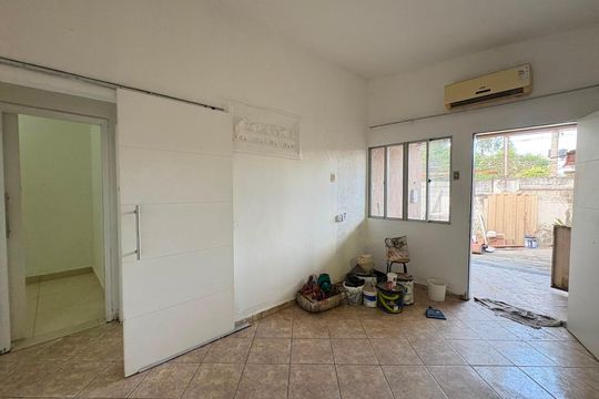 Sala de casa para alugar com 2 quartos, 360m² em Jk, Contagem