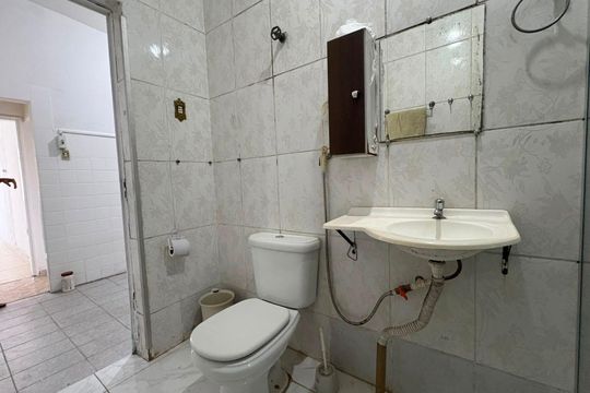 Banheiro de casa para alugar com 2 quartos, 360m² em Jk, Contagem