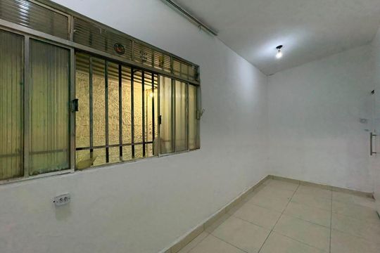 Casa para alugar com 2 quartos, 360m² em Jk, Contagem