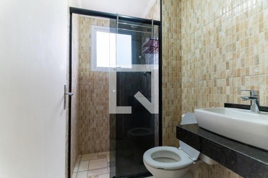 Banheiro de apartamento para alugar com 1 quarto, 43m² em Brás, São Paulo