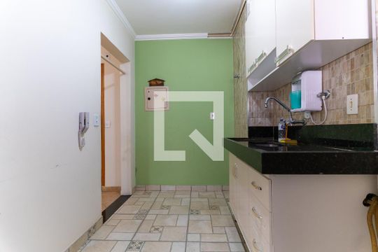 Cozinha de apartamento para alugar com 1 quarto, 43m² em Brás, São Paulo