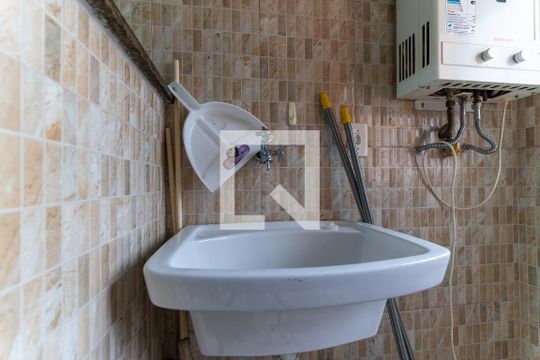 Área de serviço de apartamento para alugar com 1 quarto, 43m² em Brás, São Paulo