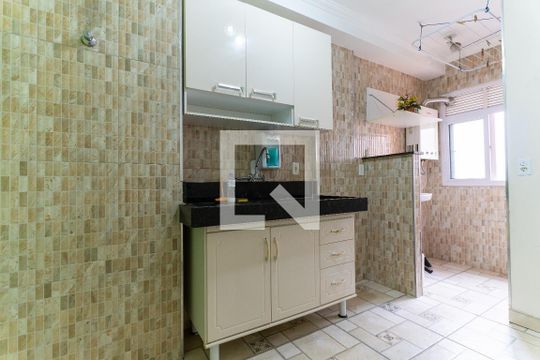 Cozinha de apartamento para alugar com 1 quarto, 43m² em Brás, São Paulo