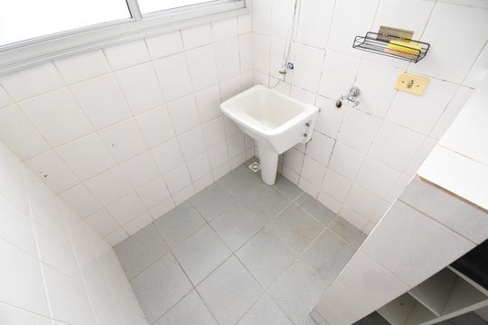 Cozinha e Área de Serviço de apartamento à venda com 2 quartos, 57m² em Vista Alegre, Curitiba