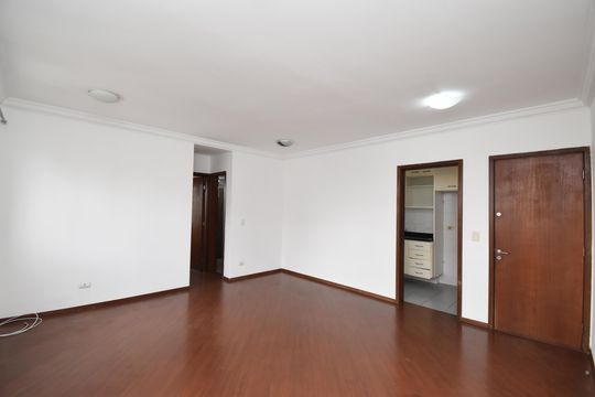 Apartamento à venda com 2 quartos, 57m² em Vista Alegre, Curitiba