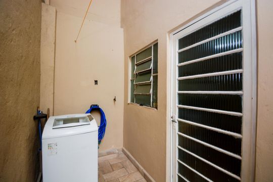 Área de Serviço de casa à venda com 3 quartos, 213m² em Jardim Divinolandia, Guarulhos