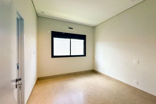 Quarto 1 de casa de condomínio para alugar com 3 quartos, 217m² em Gávea, Uberlândia