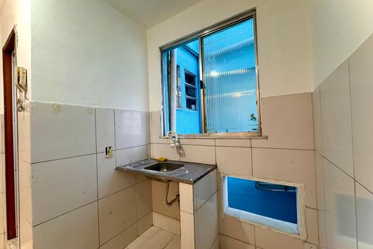 Studio -Cozinha de kitnet/studio para alugar com 1 quarto, 32m² em Catete, Rio de Janeiro
