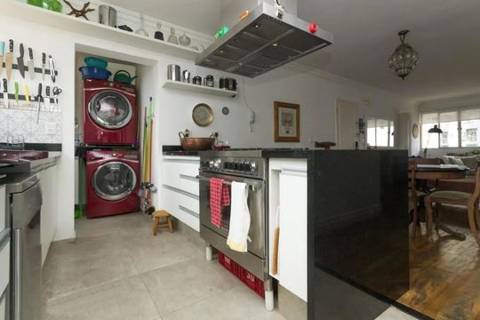 Cozinha de apartamento à venda com 3 quartos, 127m² em Vila Ipojuca, São Paulo