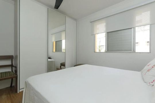 Quarto de apartamento à venda com 3 quartos, 127m² em Vila Ipojuca, São Paulo