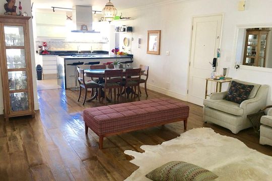 Sala de apartamento à venda com 3 quartos, 127m² em Vila Ipojuca, São Paulo