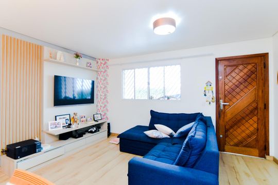 Sala de casa de condomínio à venda com 3 quartos, 111m² em Vila Maricy, Guarulhos