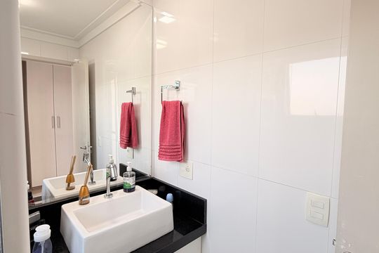 Banheiro da Suíte de apartamento à venda com 2 quartos, 69m² em Retiro, Jundiaí
