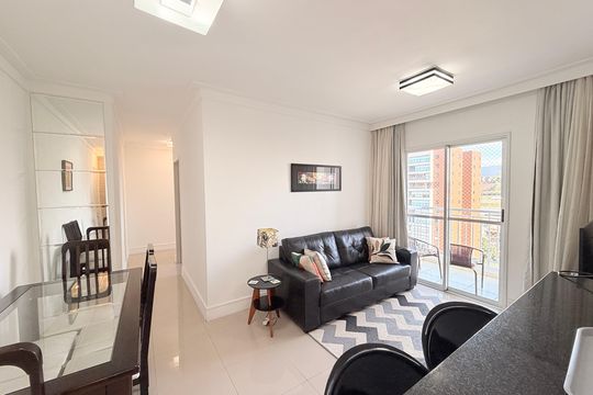 Sala de apartamento à venda com 2 quartos, 69m² em Retiro, Jundiaí
