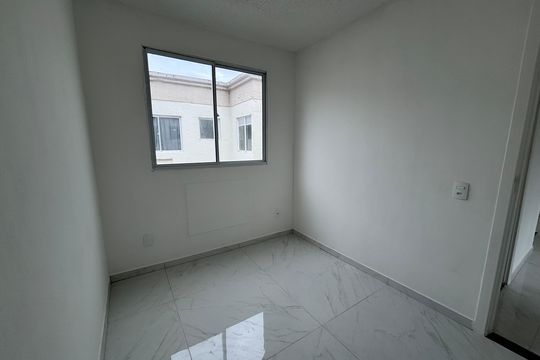 Quarto 2 de apartamento à venda com 2 quartos, 50m² em Vargem Pequena, Rio de Janeiro