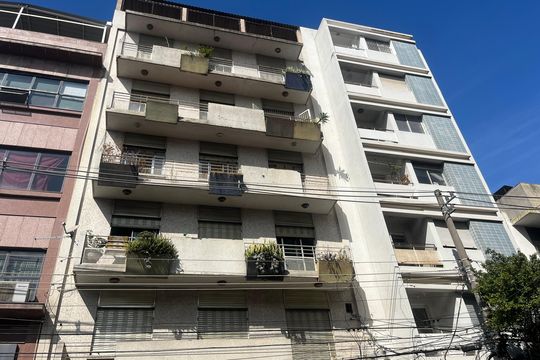 Fachada do Prédio de apartamento para alugar com 3 quartos, 168m² em Bom Retiro, São Paulo