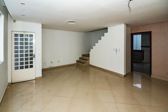 Casa de Condomínio para alugar com 3 quartos, 190m² em Manacás, Belo Horizonte