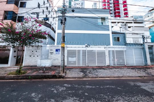 Casa de Condomínio para alugar com 3 quartos, 190m² em Manacás, Belo Horizonte