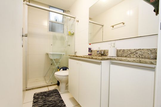 Banheiro Social de apartamento para alugar com 3 quartos, 70m² em Palmeiras, Belo Horizonte