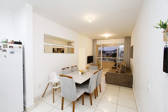 Sala de apartamento à venda com 3 quartos, 70m² em Palmeiras, Belo Horizonte
