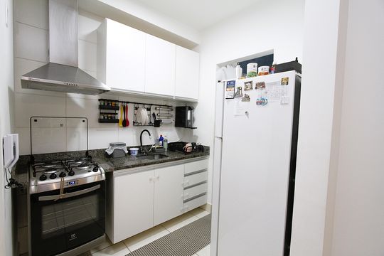 Cozinha de apartamento para alugar com 3 quartos, 70m² em Palmeiras, Belo Horizonte