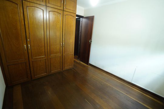 Apartamento à venda com 3 quartos, 110m² em Jardim América, Goiânia