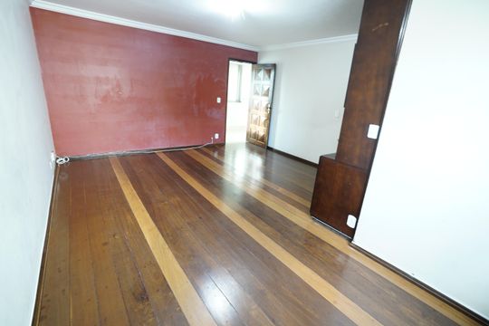Apartamento à venda com 3 quartos, 110m² em Jardim América, Goiânia