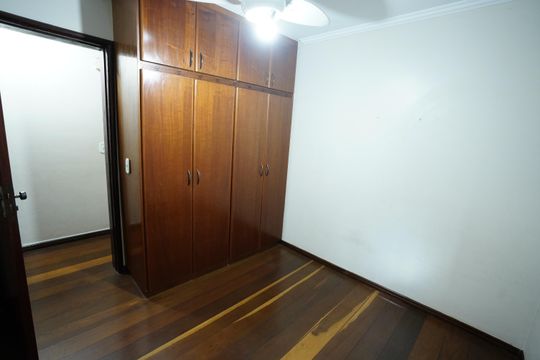 Apartamento à venda com 3 quartos, 110m² em Jardim América, Goiânia