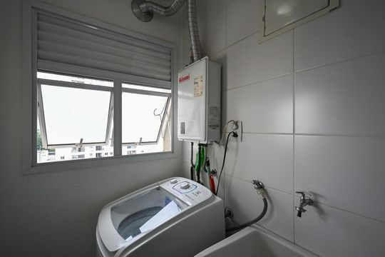 Área de Serviço  de apartamento para alugar com 2 quartos, 64m² em Jardim Parque Morumbi, São Paulo
