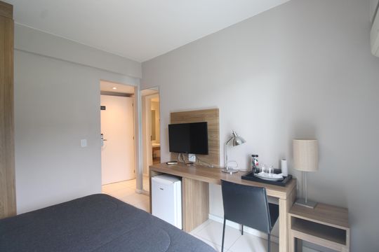 Suíte de kitnet/studio para alugar com 1 quarto, 30m² em Camorim, Rio de Janeiro