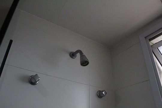 Banheiro Social de apartamento à venda com 2 quartos, 70m² em Camorim, Rio de Janeiro