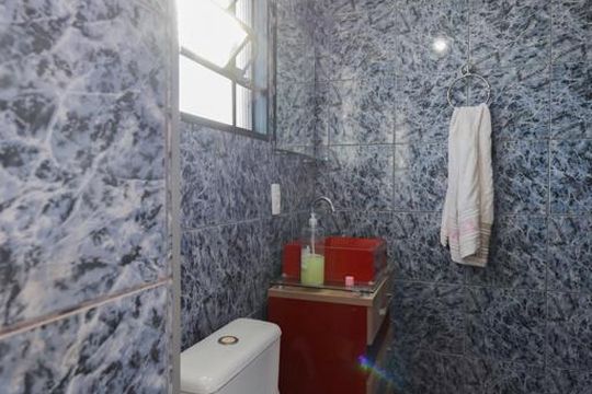 Banheiro de apartamento à venda com 2 quartos, 50m² em Jardim Peri, São Paulo