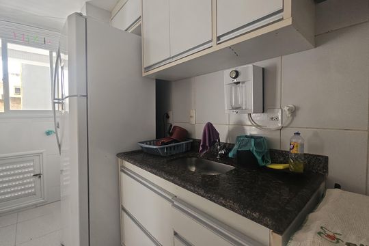 Cozinha de apartamento para alugar com 1 quarto, 50m² em Pituba, Salvador