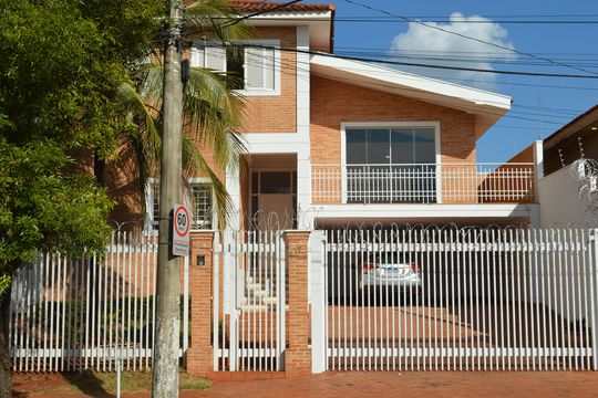 Fachada de casa para alugar com 3 quartos, 490m² em City Ribeirão, Ribeirão Preto