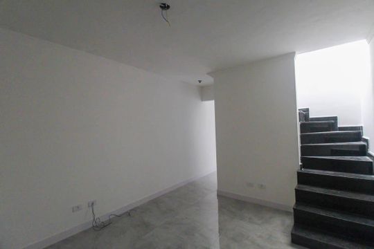 Casa de Condomínio para alugar com 2 quartos, 70m² em São Lucas, São Paulo