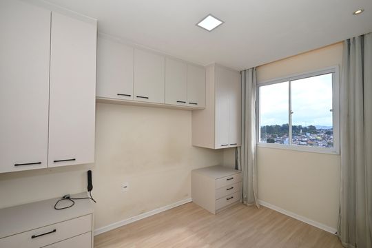 Quarto 1 de apartamento à venda com 2 quartos, 42m² em Parque Arariba, São Paulo